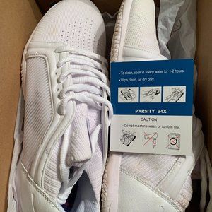 VARSITY V4X CHEER SHOES, WHITE, SIZE 10.5